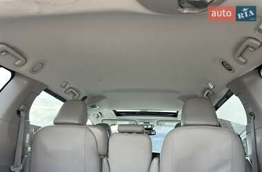 Минивэн Toyota Sienna 2019 в 