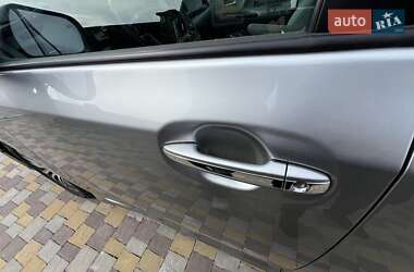 Минивэн Toyota Sienna 2019 в 