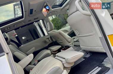 Мінівен Toyota Sienna 2014 в 