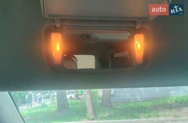 Минивэн Toyota Sienna 2007 в 