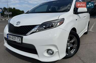 Минивэн Toyota Sienna 2016 в Одессе