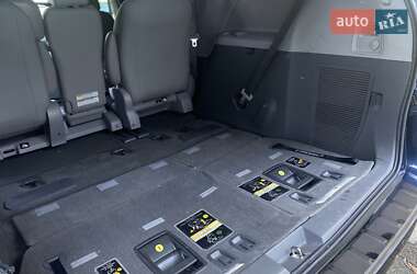 Мінівен Toyota Sienna 2018 в Києві
