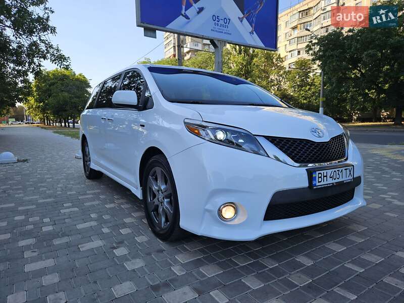 Минивэн Toyota Sienna 2016 в Одессе фото 17 Минивэн Toyota Sienna 2016 в Одессе