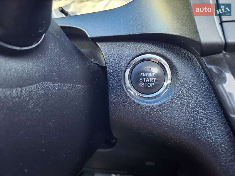 Минивэн Toyota Sienna 2016 в Одессе фото 30 Минивэн Toyota Sienna 2016 в Одессе