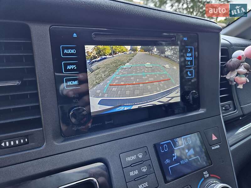 Минивэн Toyota Sienna 2016 в Одессе фото 35 Минивэн Toyota Sienna 2016 в Одессе
