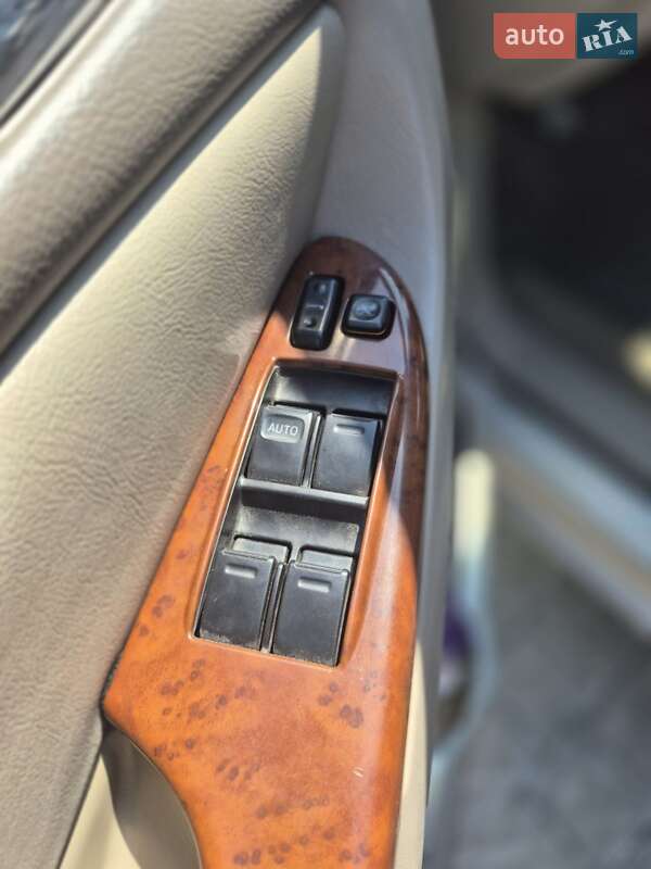 Минивэн Toyota Sienna 2004 в Львове фото 22 Минивэн Toyota Sienna 2004 в Львове