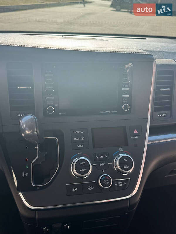 Минивэн Toyota Sienna 2019 в Броварах фото 11 Минивэн Toyota Sienna 2019 в Броварах