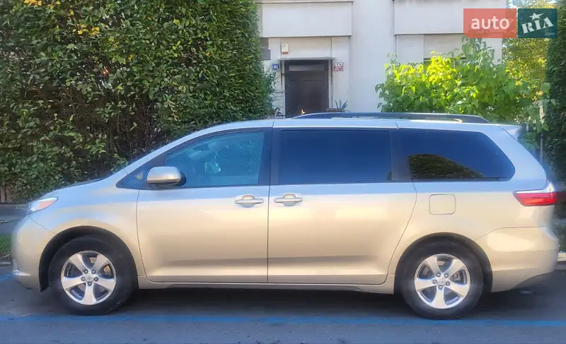 Toyota Sienna