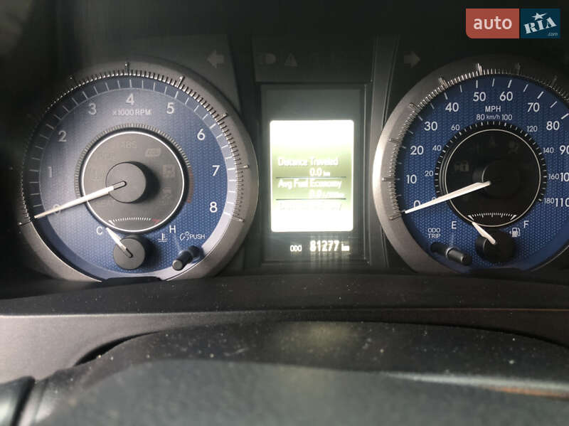 Мінівен Toyota Sienna 2016 в Києві