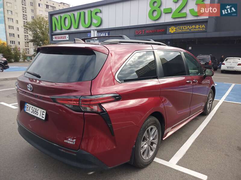 Мінівен Toyota Sienna 2021 в Києві фото 16 Мінівен Toyota Sienna 2021 в Києві