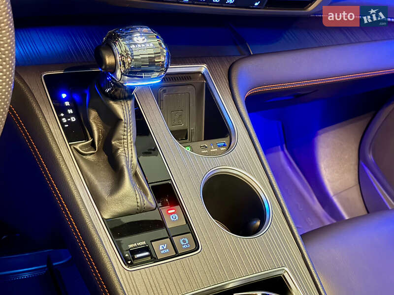 Минивэн Toyota Sienna 2022 в Киеве