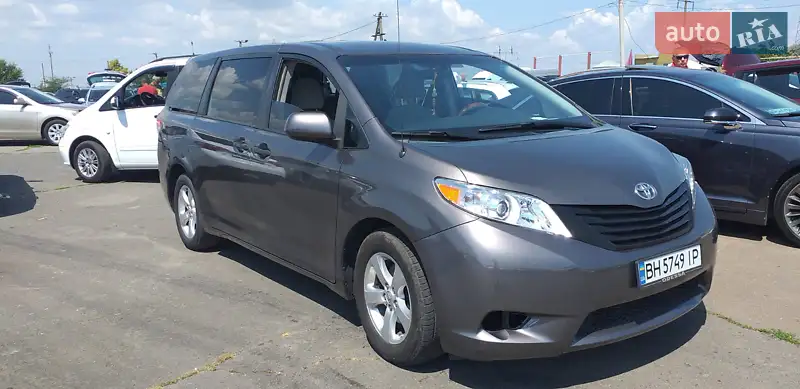 Toyota Sienna