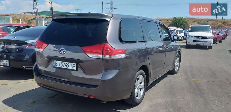 Минивэн Toyota Sienna 2014 в Одессе