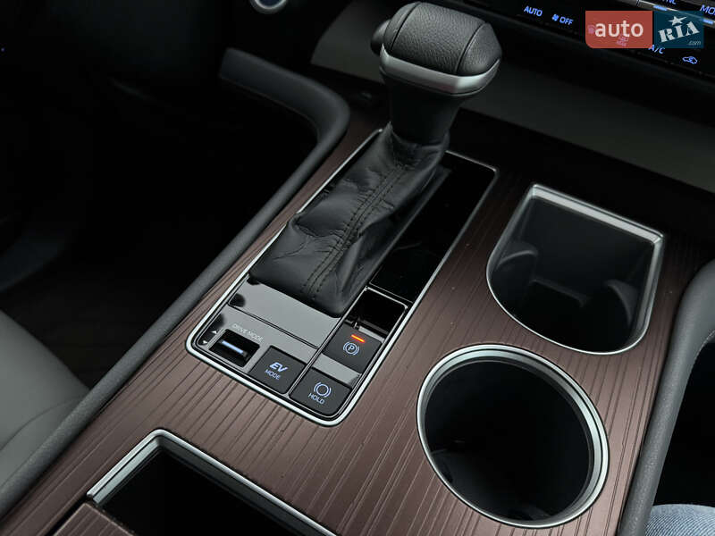 Минивэн Toyota Sienna 2021 в Киеве