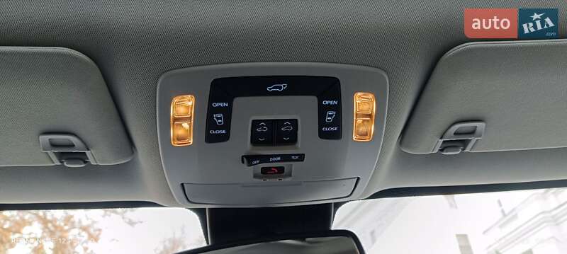 Минивэн Toyota Sienna 2023 в Белой Церкви фото 19 Минивэн Toyota Sienna 2023 в Белой Церкви