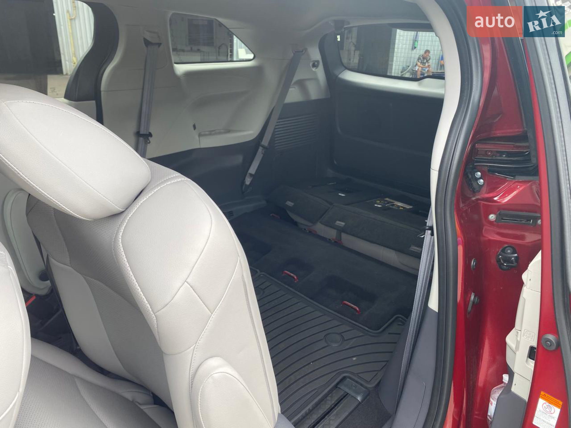 2021 Toyota Sienna - мініатюра 9