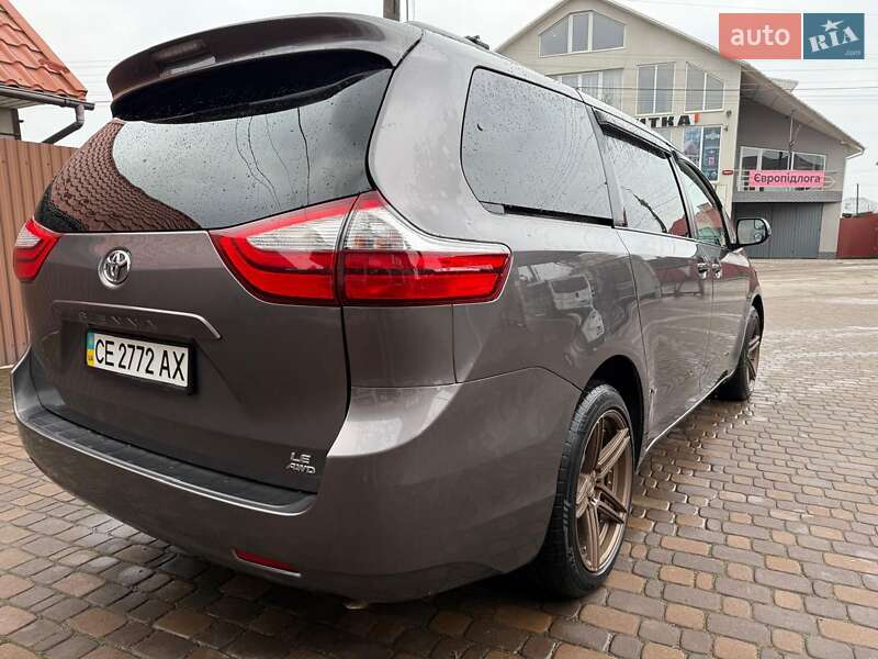 Минивэн Toyota Sienna 2015 в Черновцах фото 13 Минивэн Toyota Sienna 2015 в Черновцах