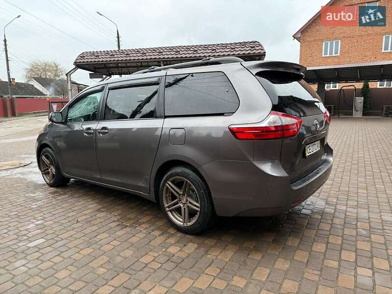 Минивэн Toyota Sienna 2015 в Черновцах фото 14 Минивэн Toyota Sienna 2015 в Черновцах