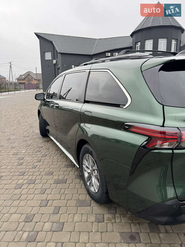 Минивэн Toyota Sienna 2021 в Белой Церкви фото 5 Минивэн Toyota Sienna 2021 в Белой Церкви