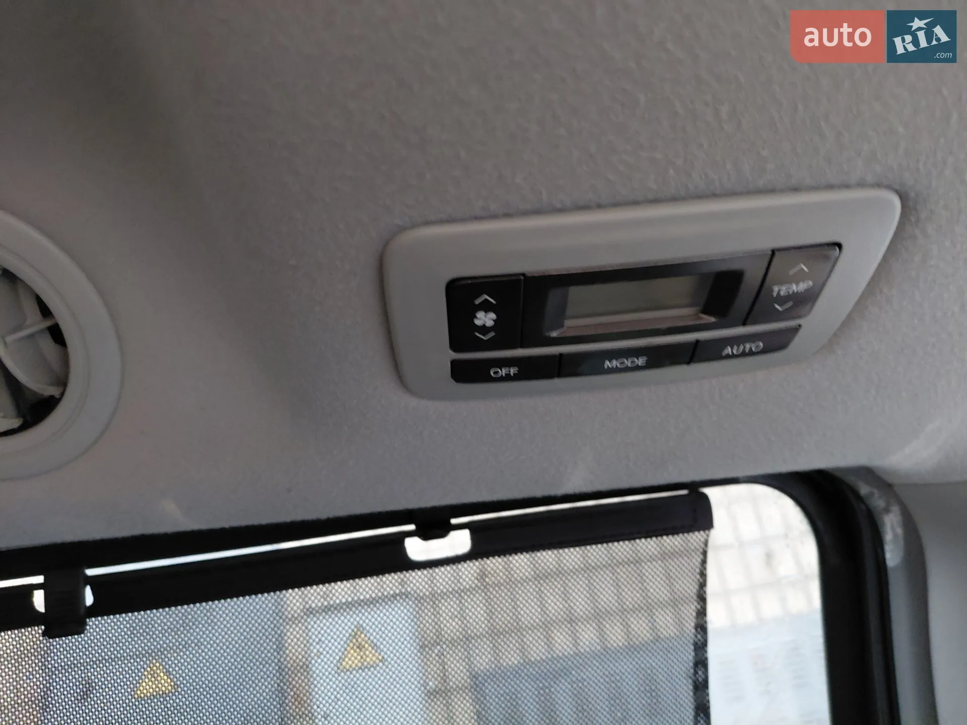 2014 Toyota Sienna - мініатюра 10