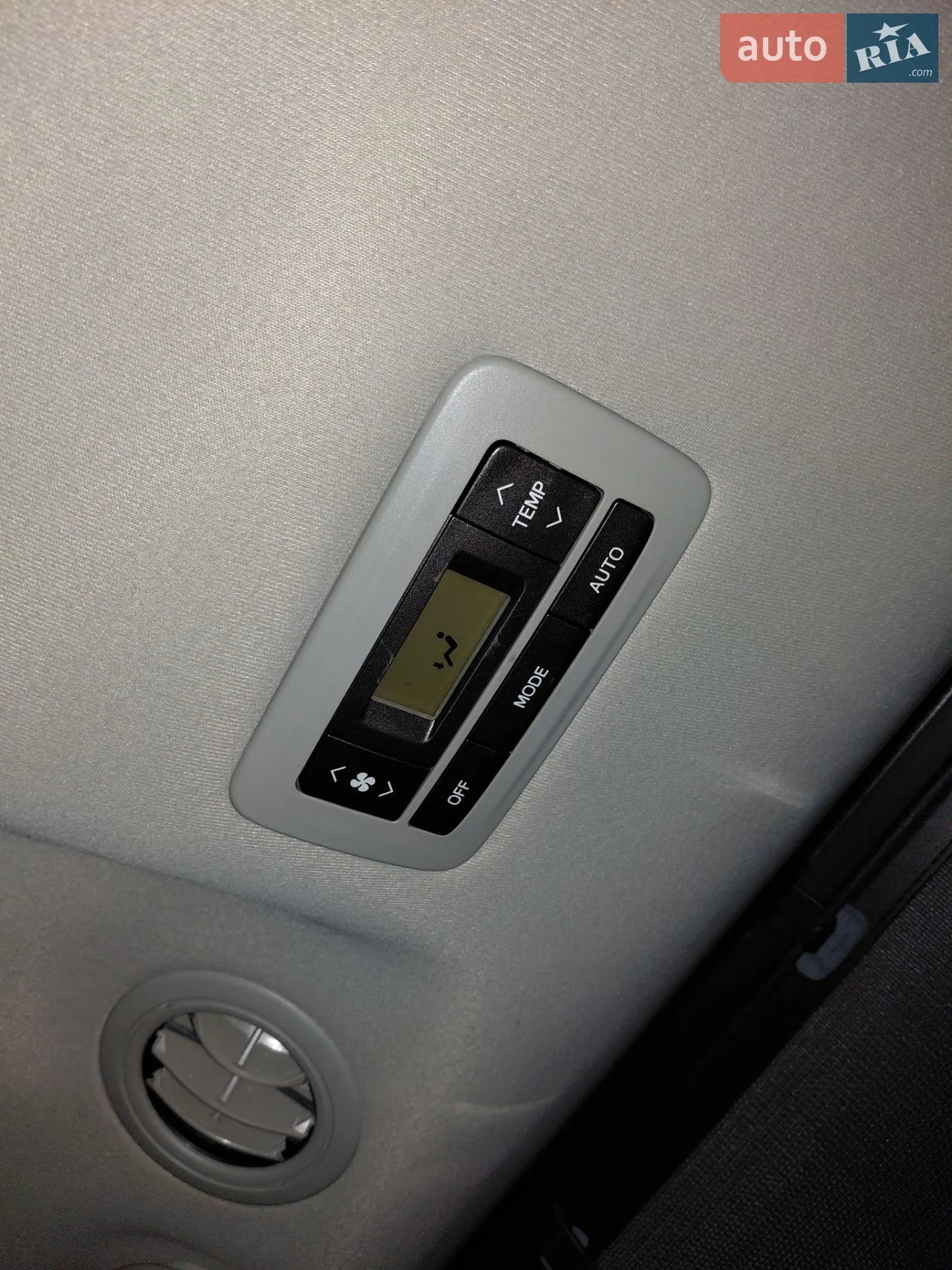 2014 Toyota Sienna - мініатюра 15