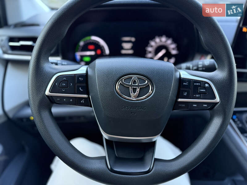 Мінівен Toyota Sienna 2020 в Хмельницькому