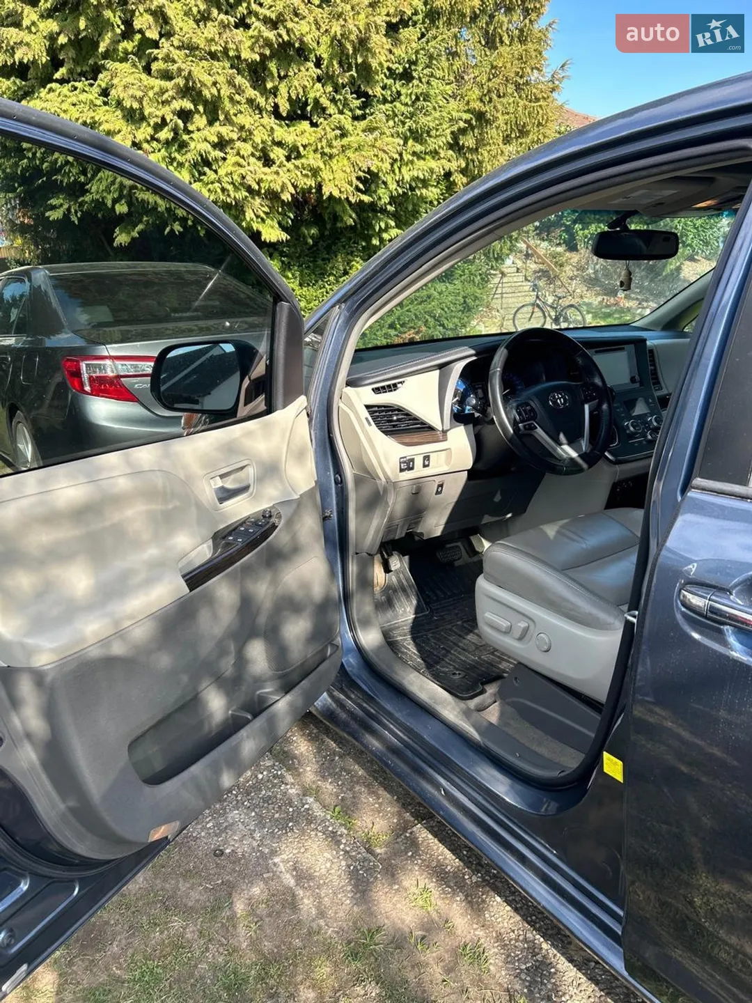 2016 Toyota Sienna - мініатюра 10
