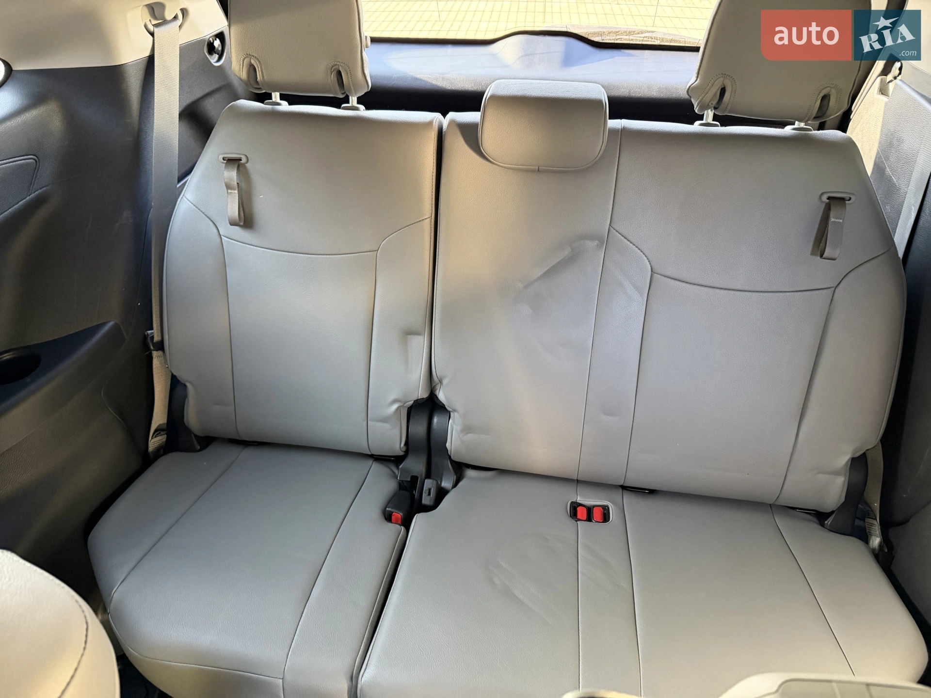 2025 Toyota Sienna - мініатюра 6