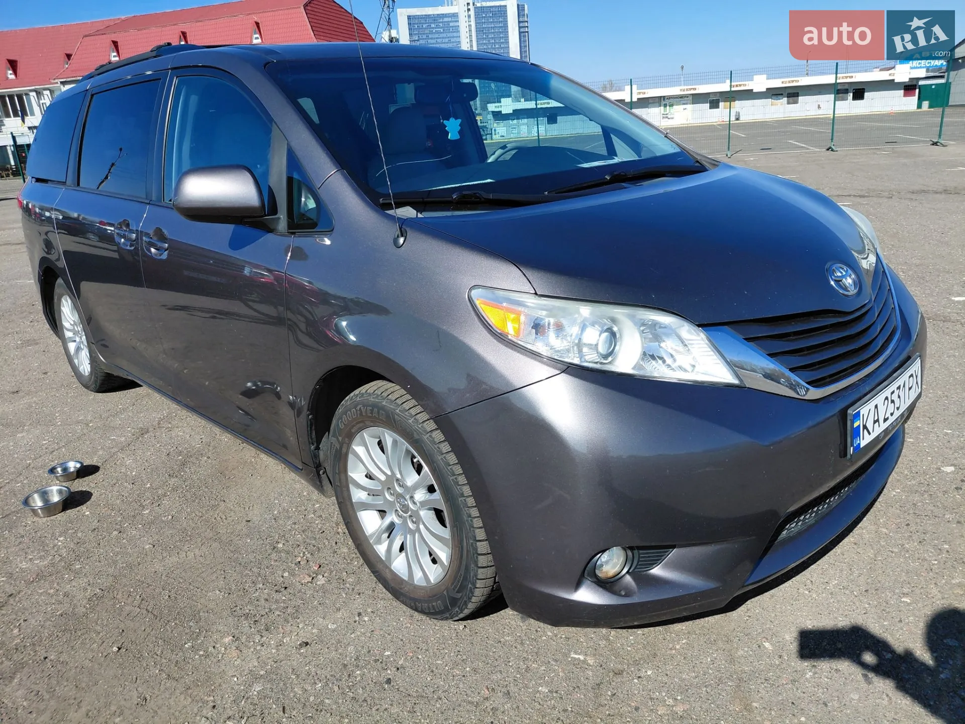 2014 Toyota Sienna - мініатюра 36