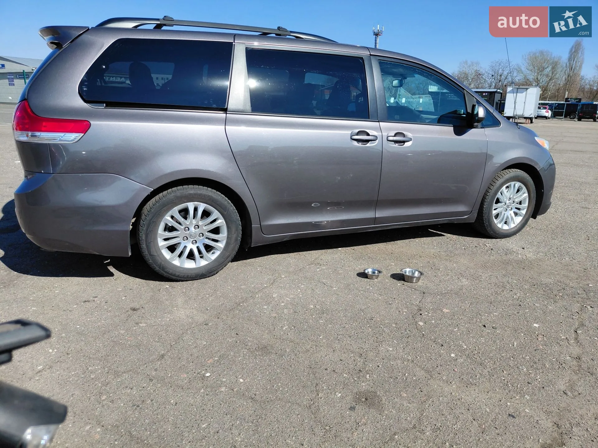 2014 Toyota Sienna - мініатюра 39