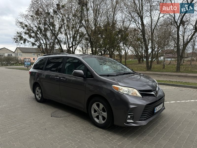 Минивэн Toyota Sienna 2019 в Камне-Каширском фото 8 Минивэн Toyota Sienna 2019 в Камне-Каширском