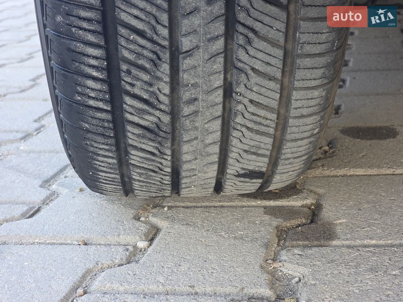 Минивэн Toyota Sienna 2013 в Гусятине