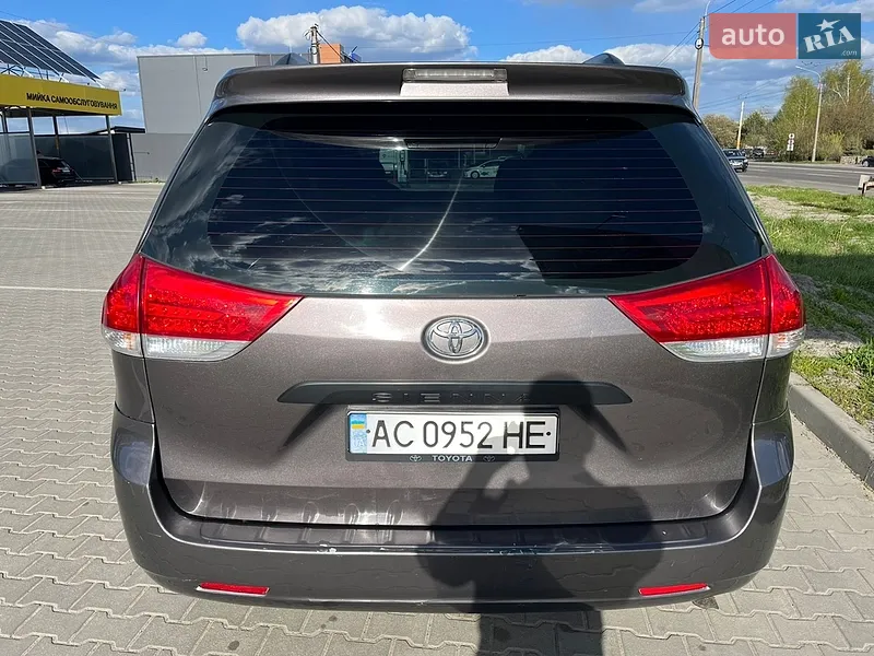 Toyota Sienna 2011 VIN 5TDKA3DC7CS009842 фото оголошення 8 з 76