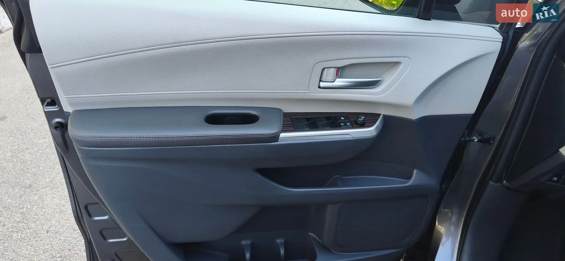 2023 Toyota Sienna - мініатюра 12