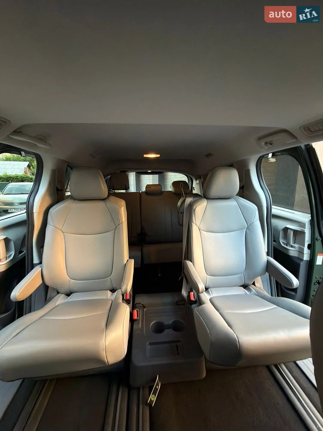 2020 Toyota Sienna - мініатюра 25