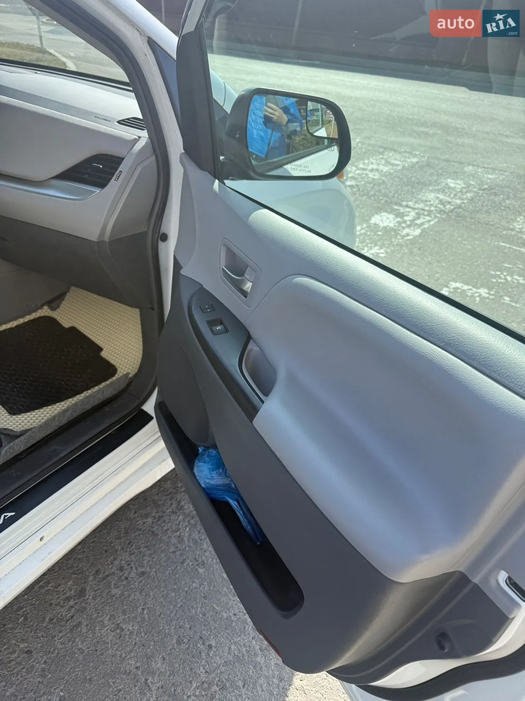 2018 Toyota Sienna - мініатюра 9