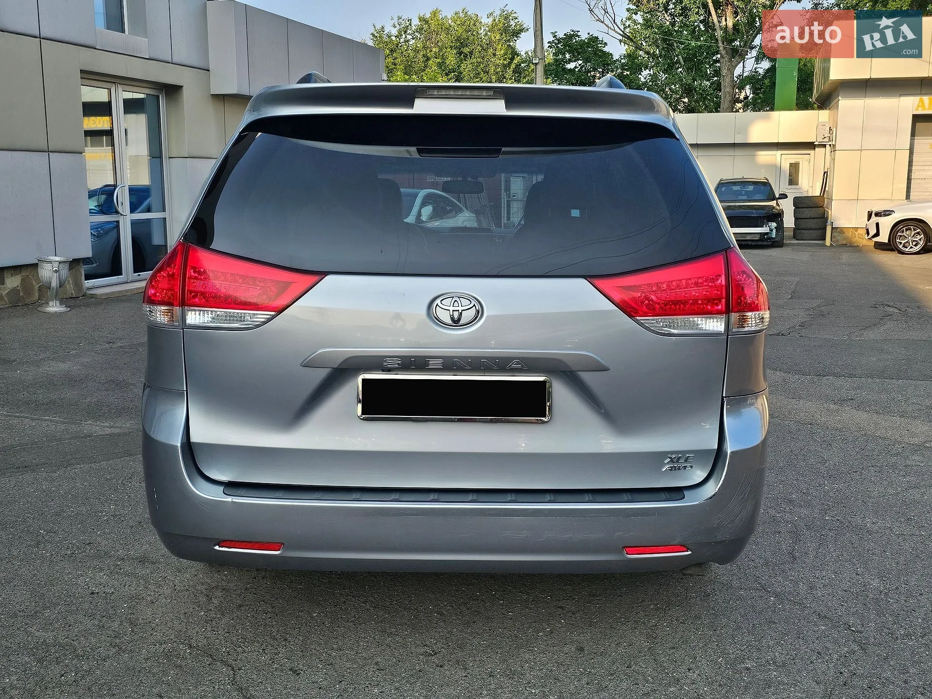 2013 Toyota Sienna - мініатюра 10