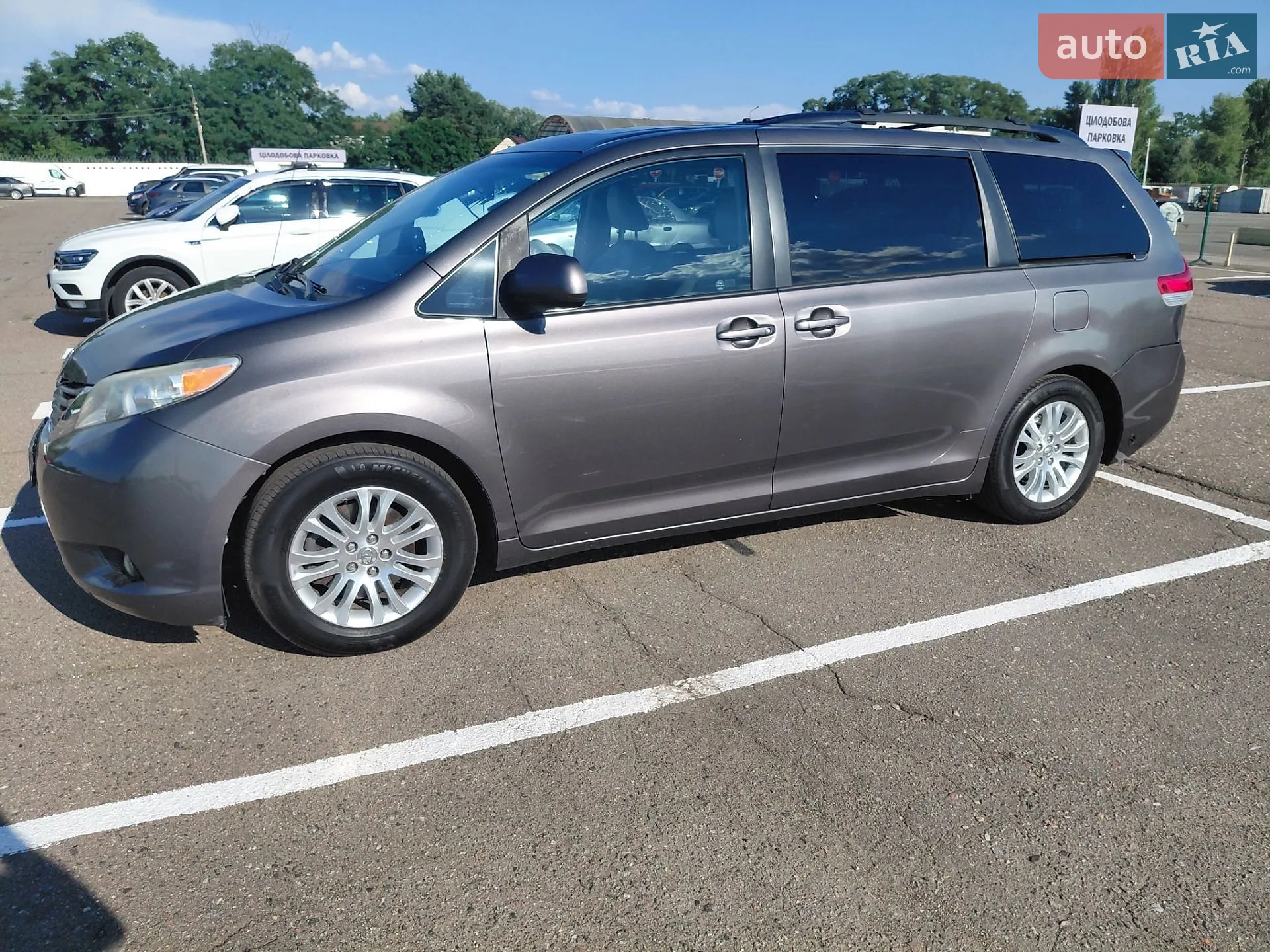 2014 Toyota Sienna - мініатюра 51