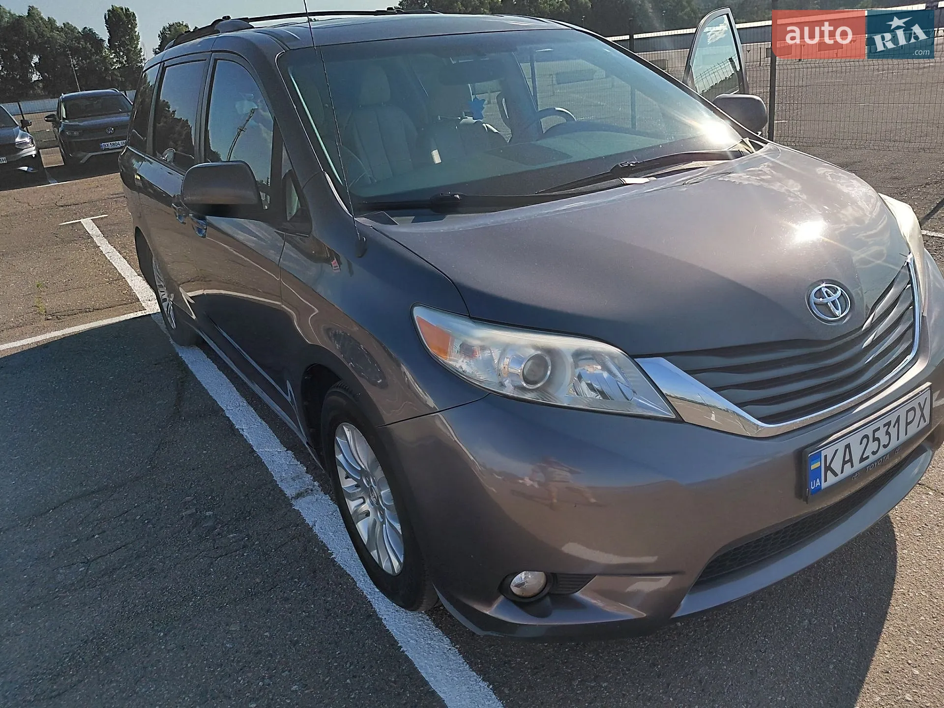 2014 Toyota Sienna - мініатюра 59