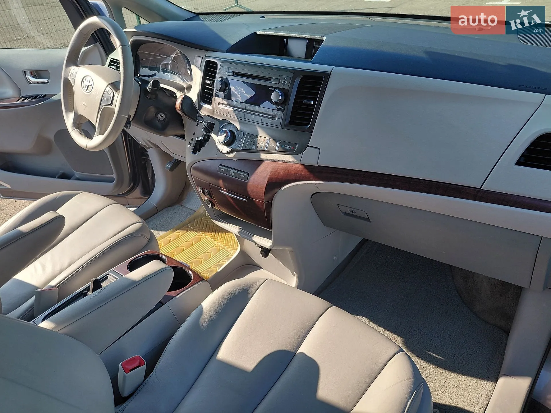 2014 Toyota Sienna - мініатюра 65