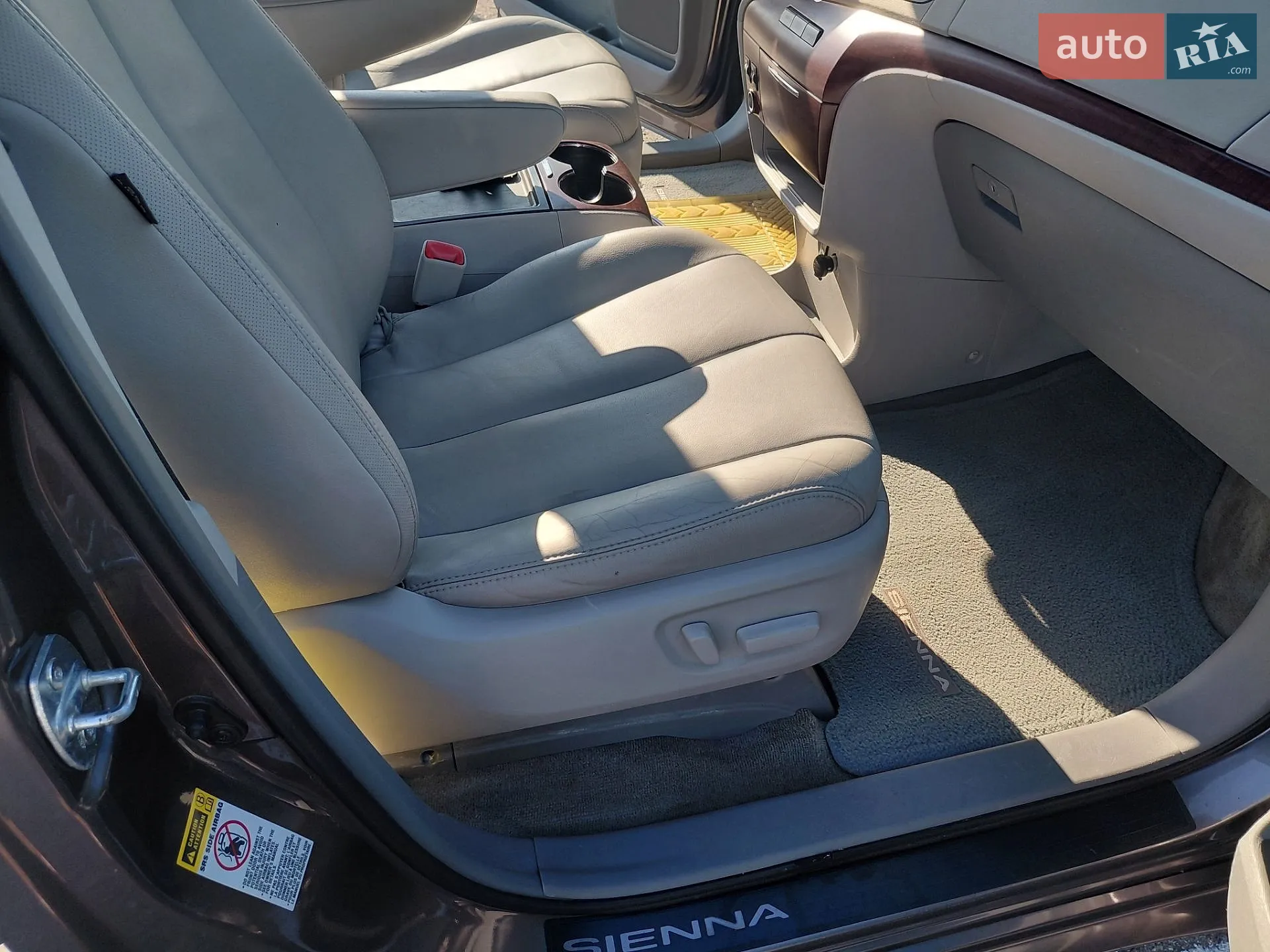 2014 Toyota Sienna - мініатюра 63