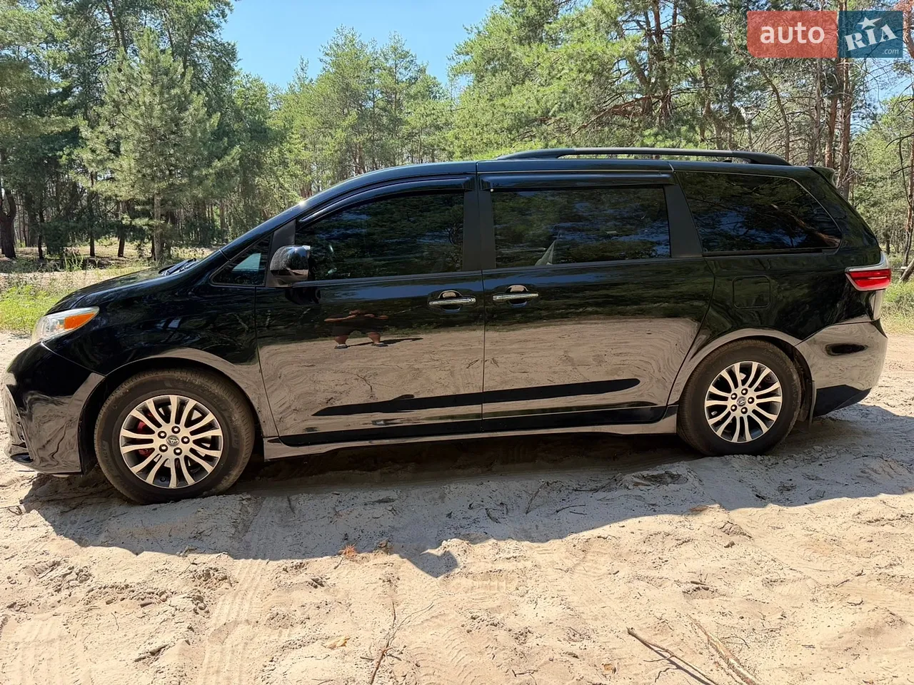 2017 Toyota Sienna - мініатюра 37