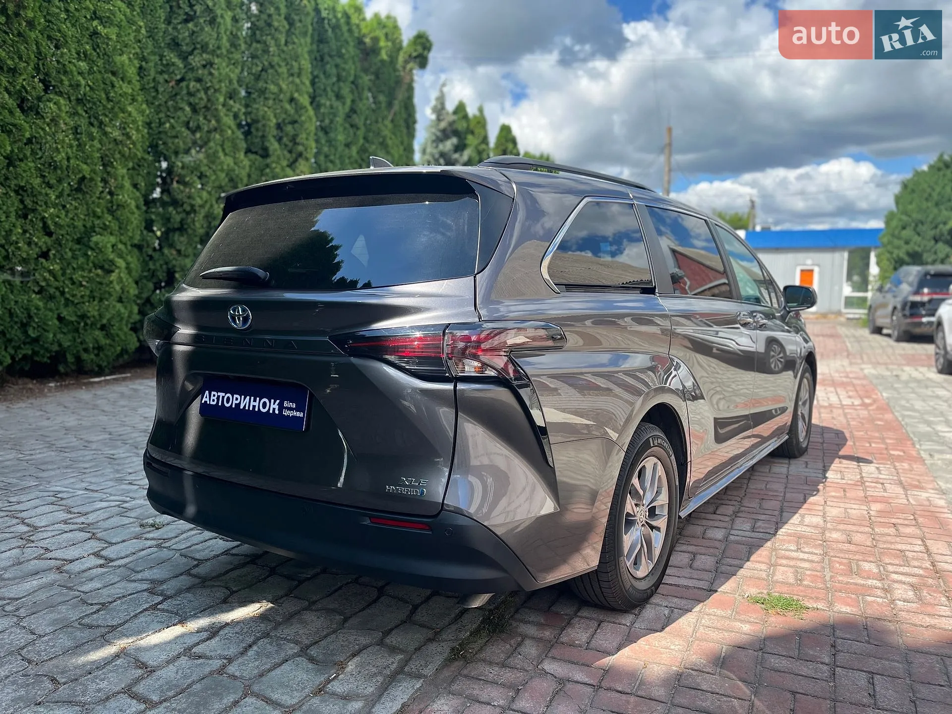 2023 Toyota Sienna - мініатюра 3