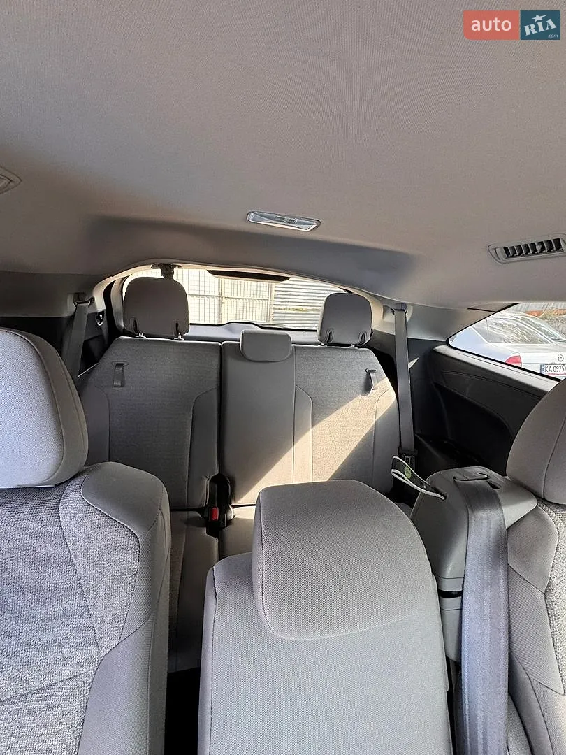 2025 Toyota Sienna - мініатюра 10