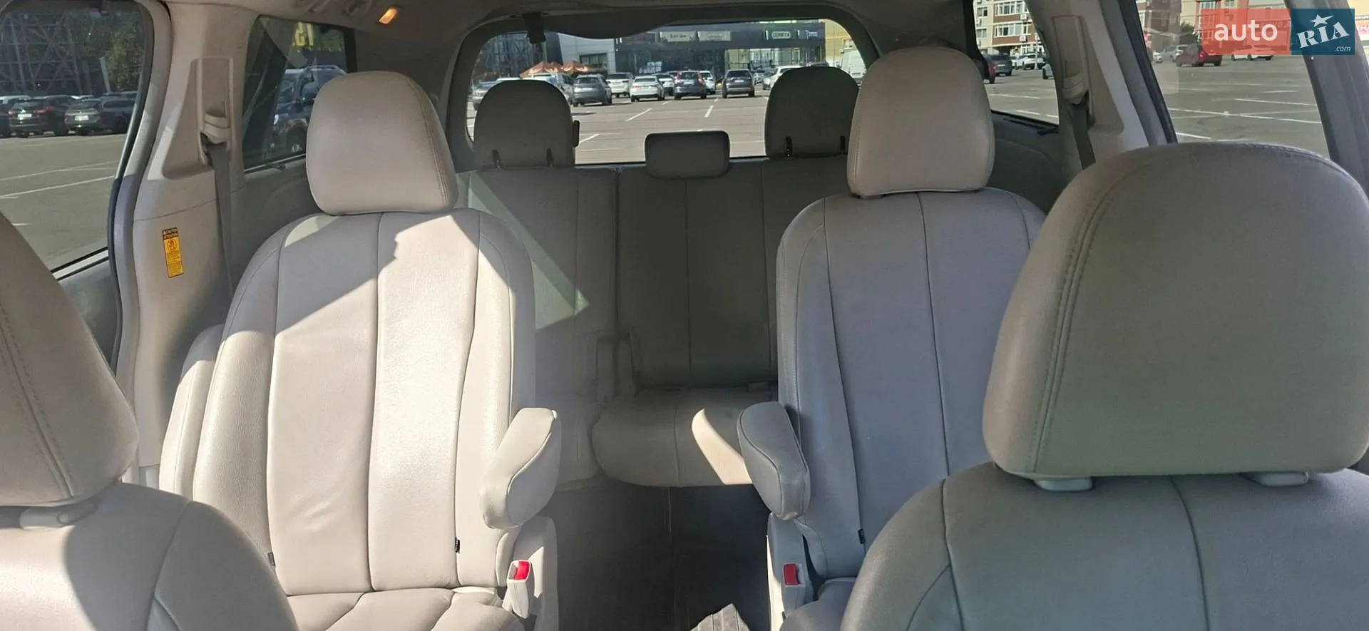 2014 Toyota Sienna - мініатюра 4