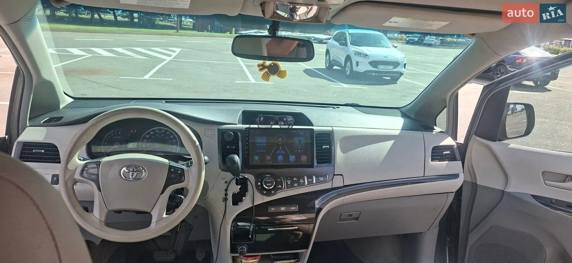 2014 Toyota Sienna - мініатюра 2