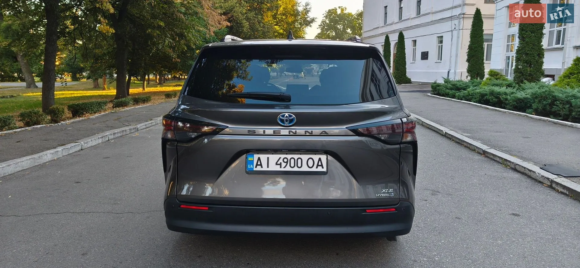 2023 Toyota Sienna - мініатюра 9