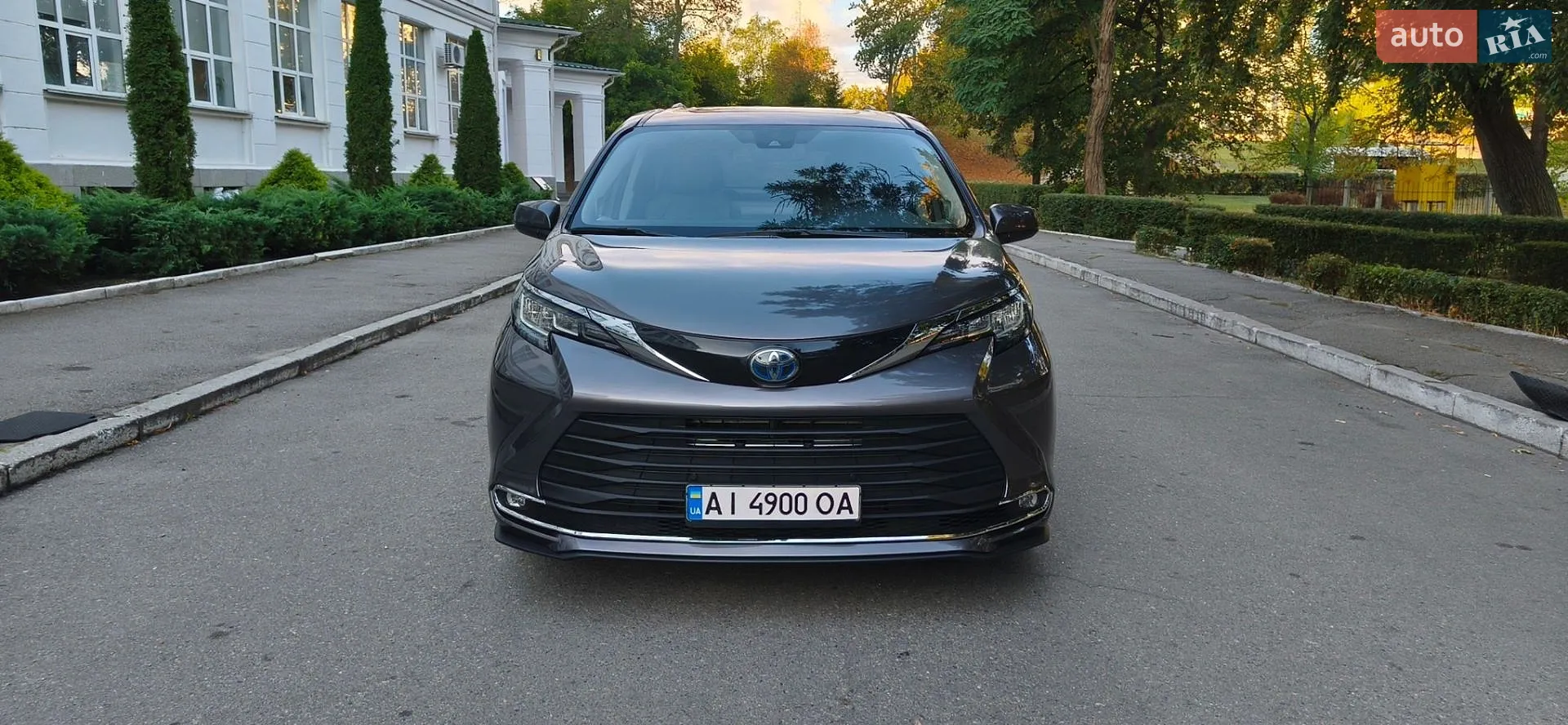 2023 Toyota Sienna - мініатюра 3