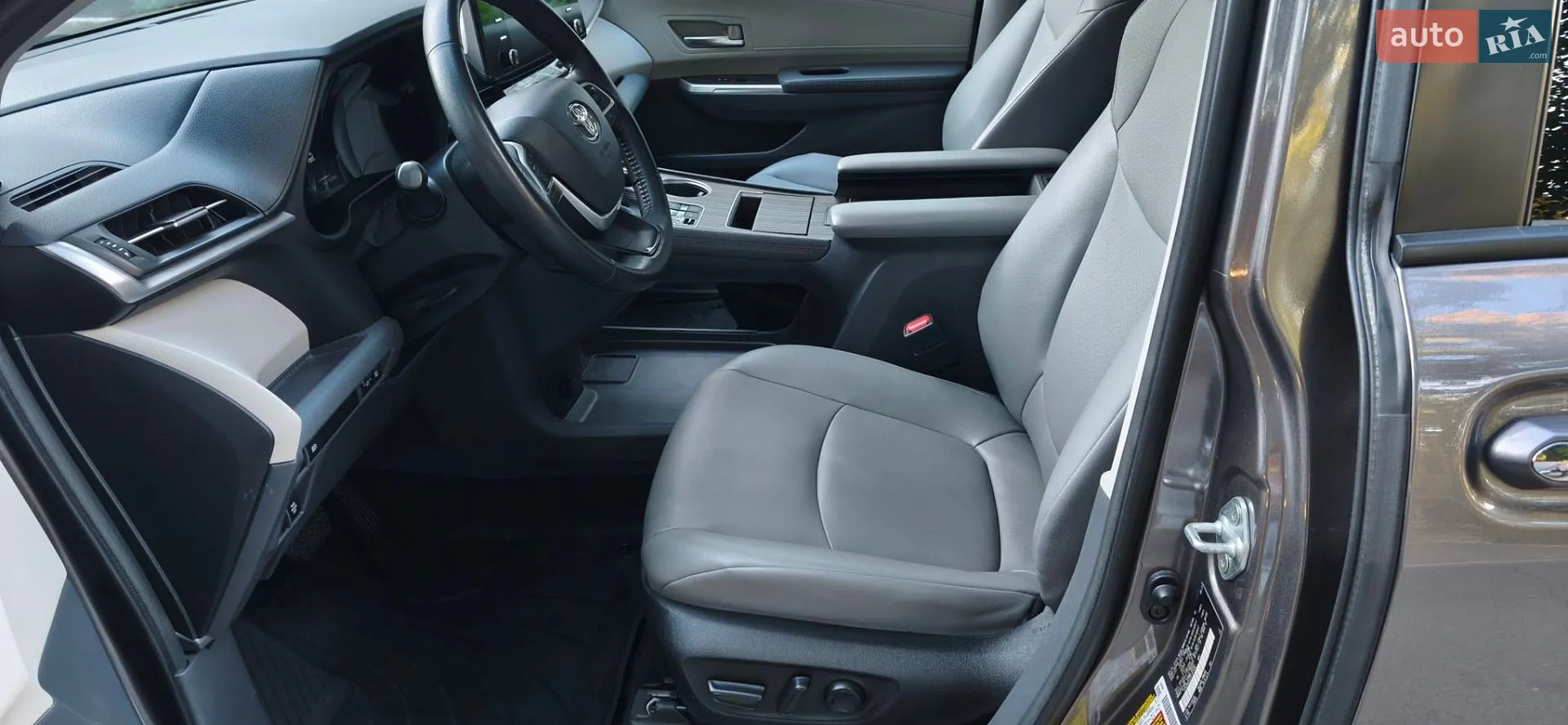 2023 Toyota Sienna - мініатюра 15