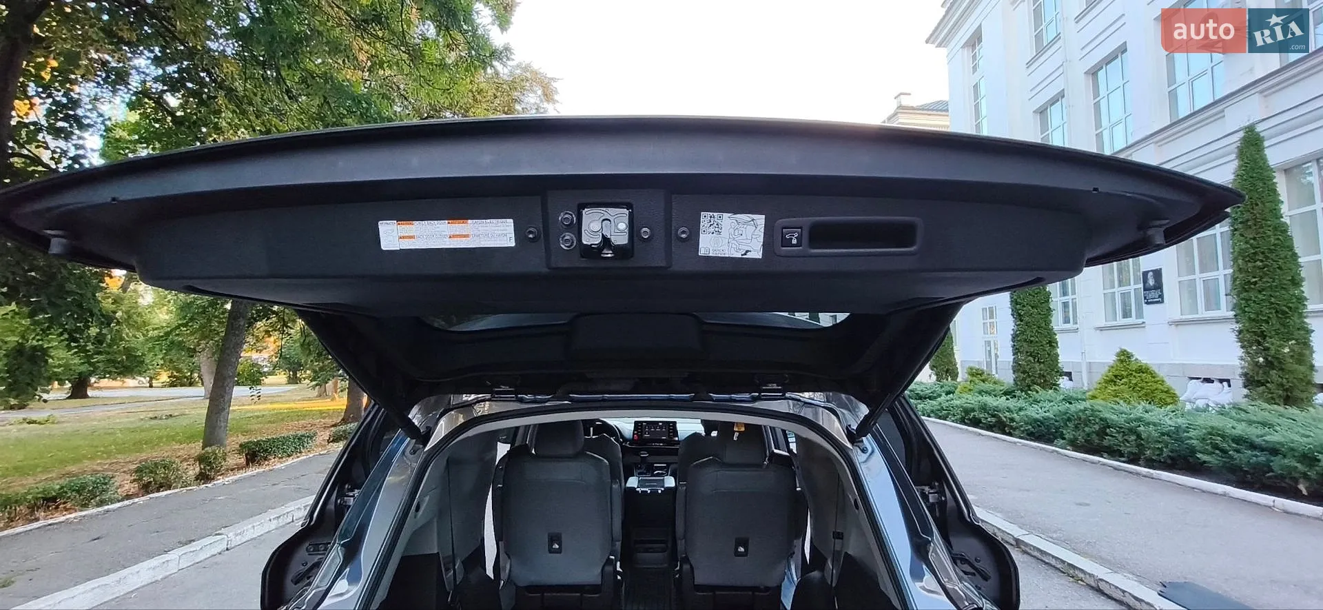 2023 Toyota Sienna - мініатюра 30